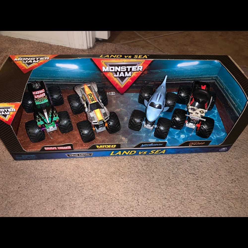 4 pack Monster Jam Trucks